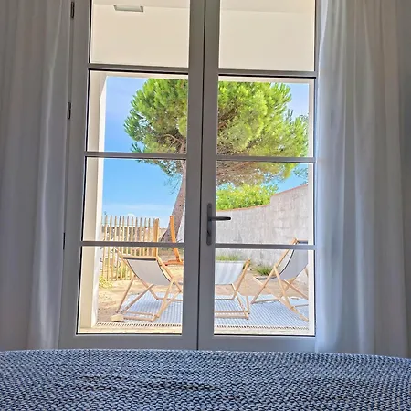 Апартаменты La Dune, House *